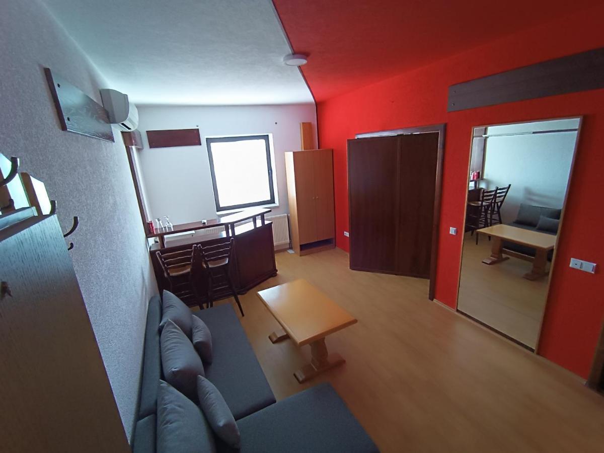 Bosanski Samac Motel Gas-Petrol Samac מראה חיצוני תמונה